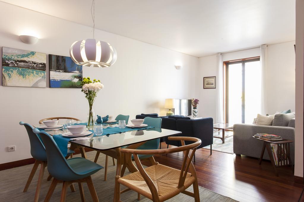 Charming 2-Bedroom Apartment In The City Centre Lisboa Екстериор снимка