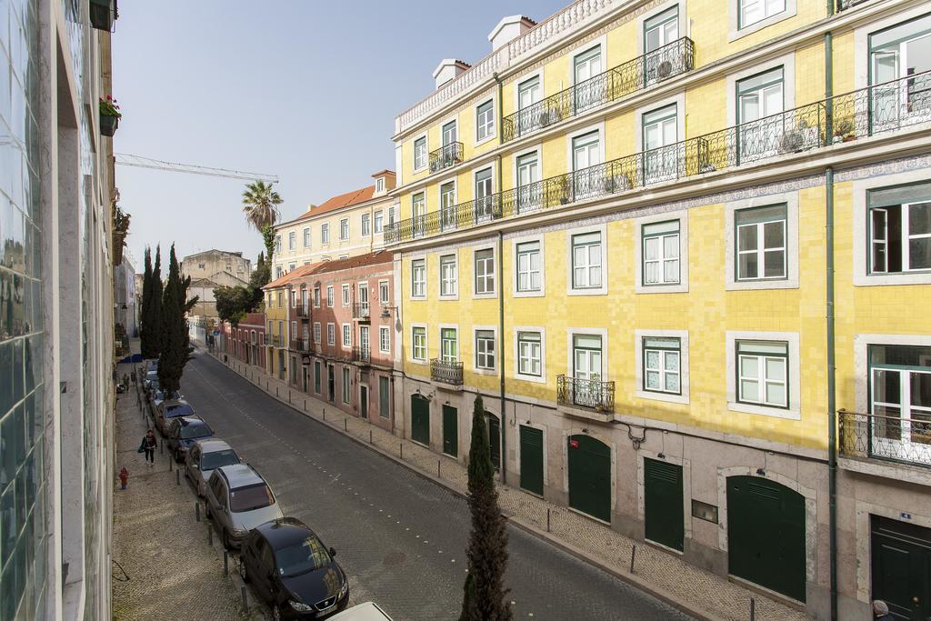 Charming 2-Bedroom Apartment In The City Centre Lisboa Екстериор снимка